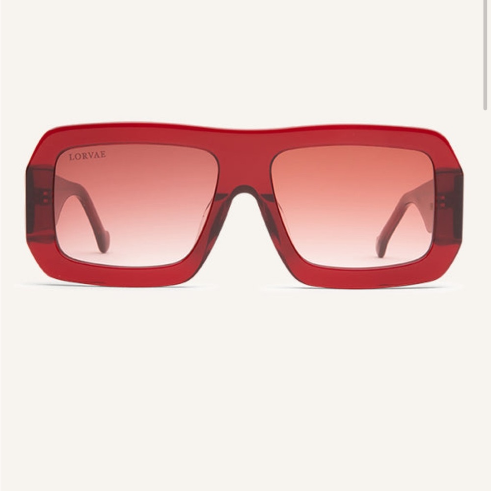 LORVAE GLASSES - SCARLET UNBOTHERED